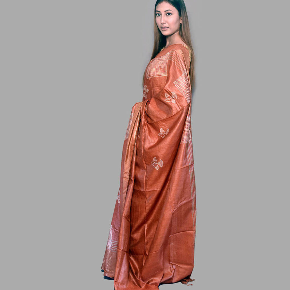 Handloom Silk Tribal Print Saree - Image 3