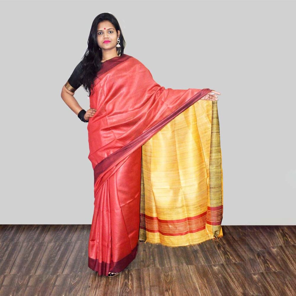 Handloom Red Colour Blocked Silk Saree - Image 2