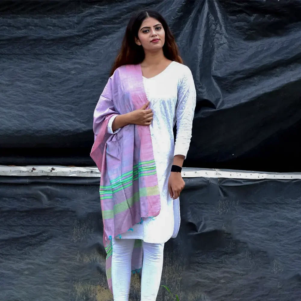 Silk Color Blocked Stole - Image 3